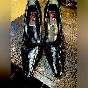 Falchi Patent Leather Snakeskin Pointed Heels